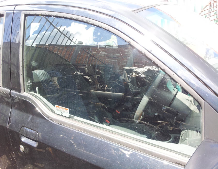 Proton Savvy Style door-window-glass-driver-side-front